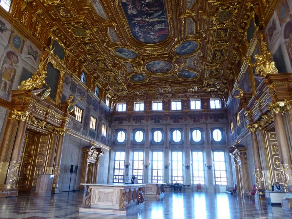 Goldener Saal im Rathaus