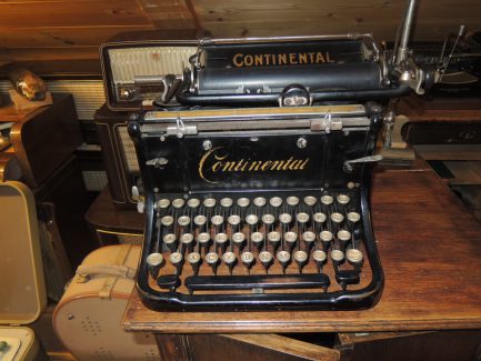 Schreibmaschine Continental