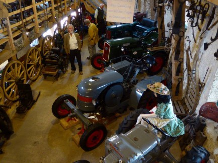 Grosser Maschinenpark