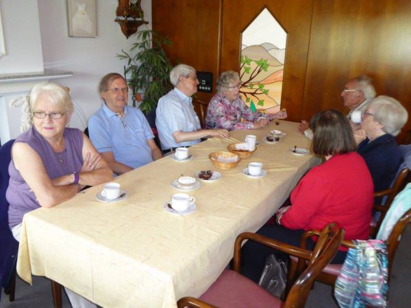 Beim Kaffeehalt in Sachseln