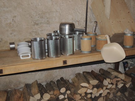 Gefässe zur Käsezubereitung