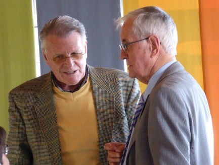 jetziger und ehemaliger Revisor