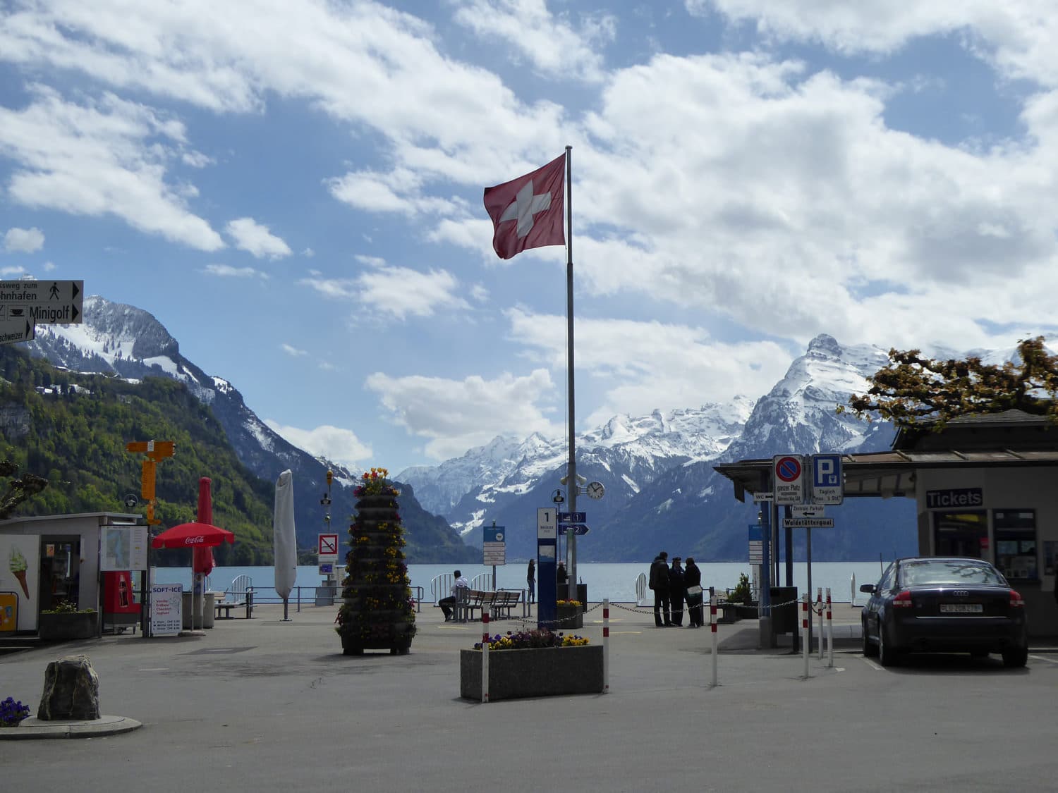 An der Schifflände in Brunnen